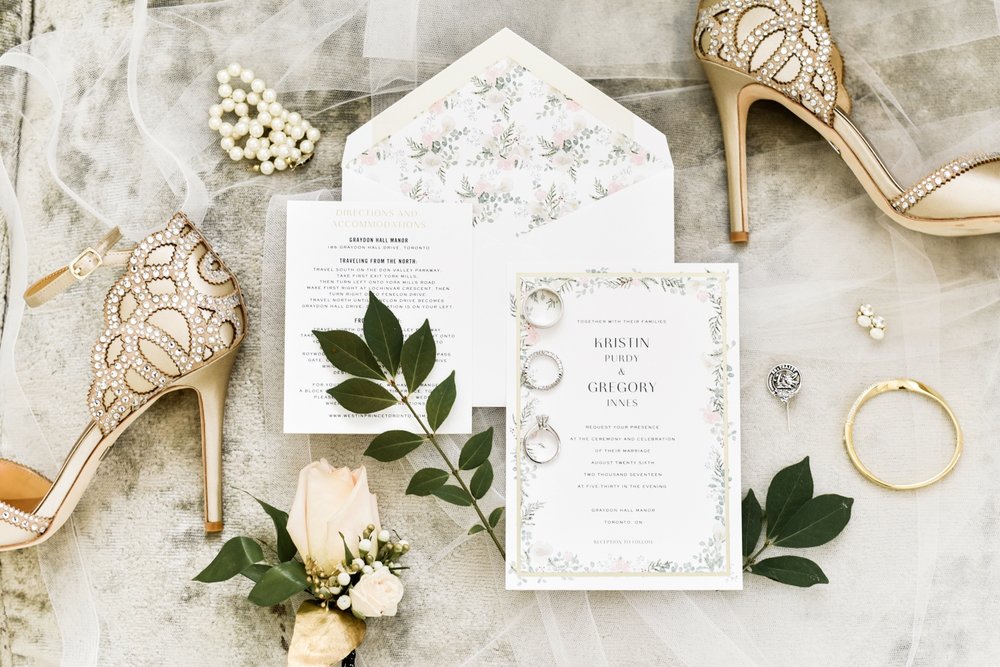 light gold, green and white wedding details