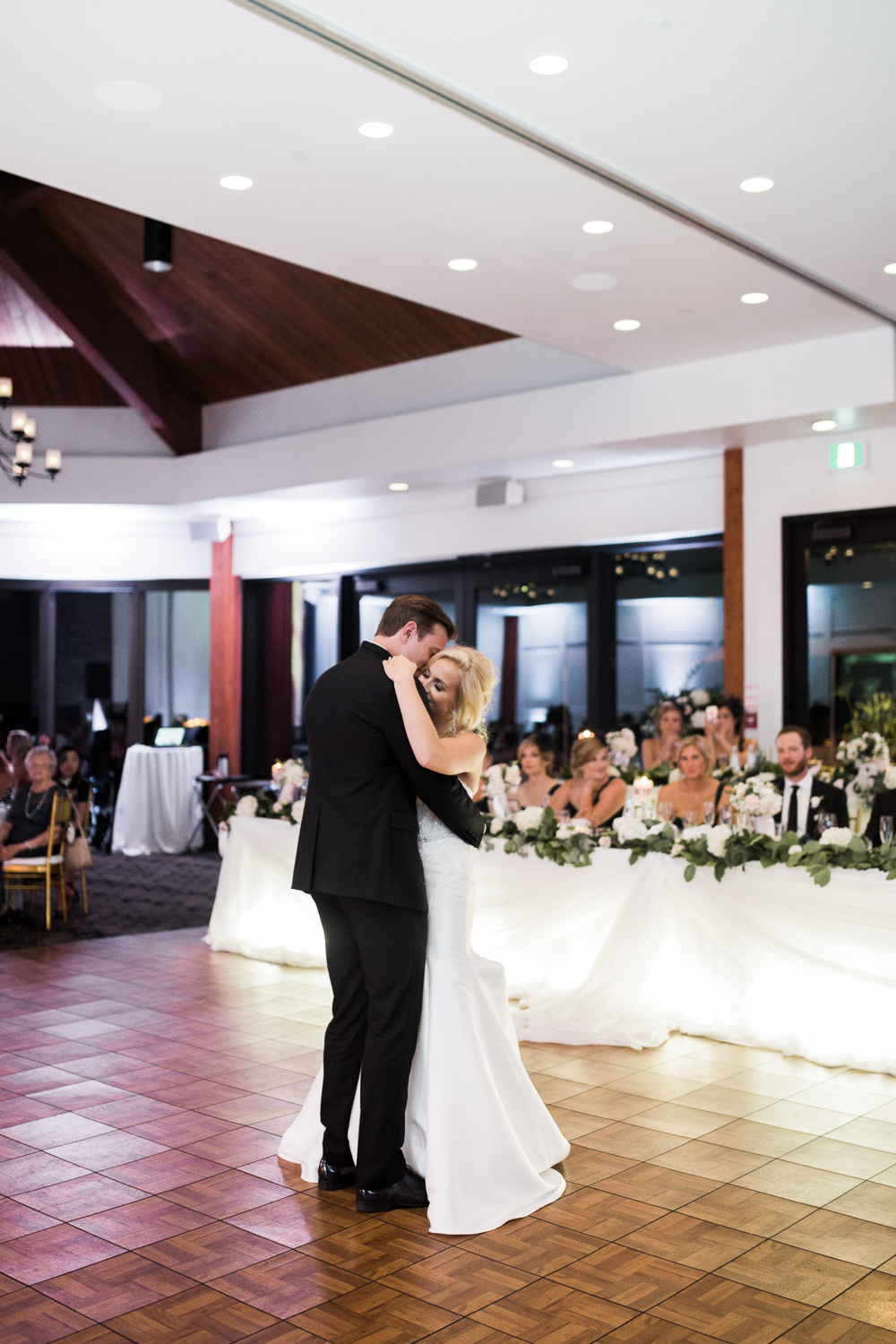 First dance with bride and groom at this beautiful Credit Valley Golf Club Wedding